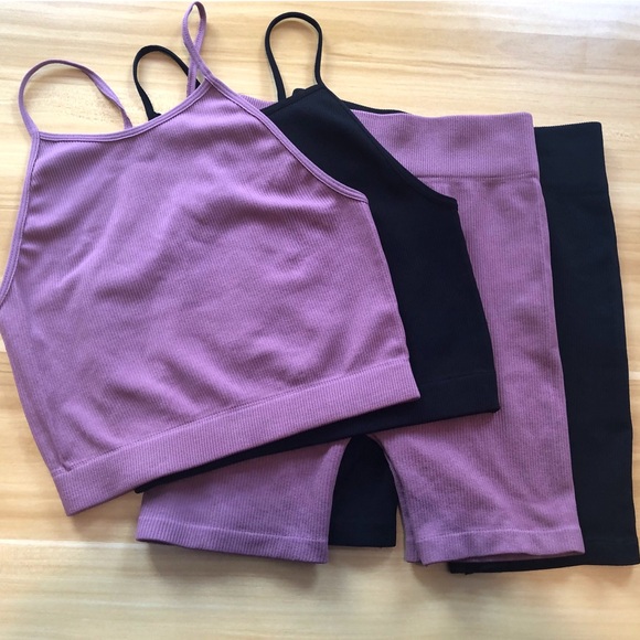 SOLD OUT! Black Ribbed Set - Picture 7 of 9